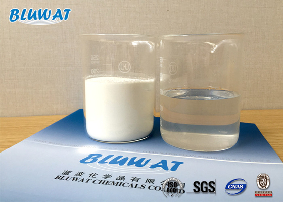식용수 처리 과정에 있는 백색 분말 Polyluminium 염화물 응고제